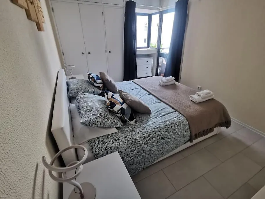 Seaflower - Cosy, Family Friendly Condo 50M From The Beach Quarteira 0*,