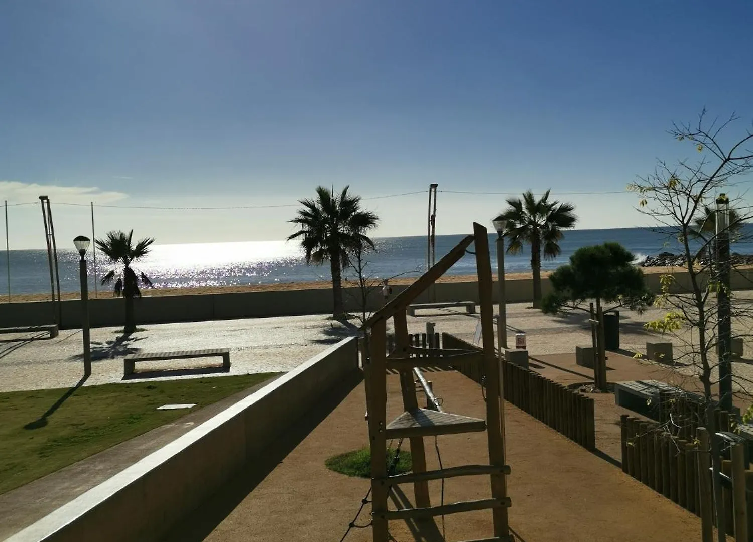 Seaflower - Cosy, Family Friendly Condo 50M From The Beach Quarteira Apartment